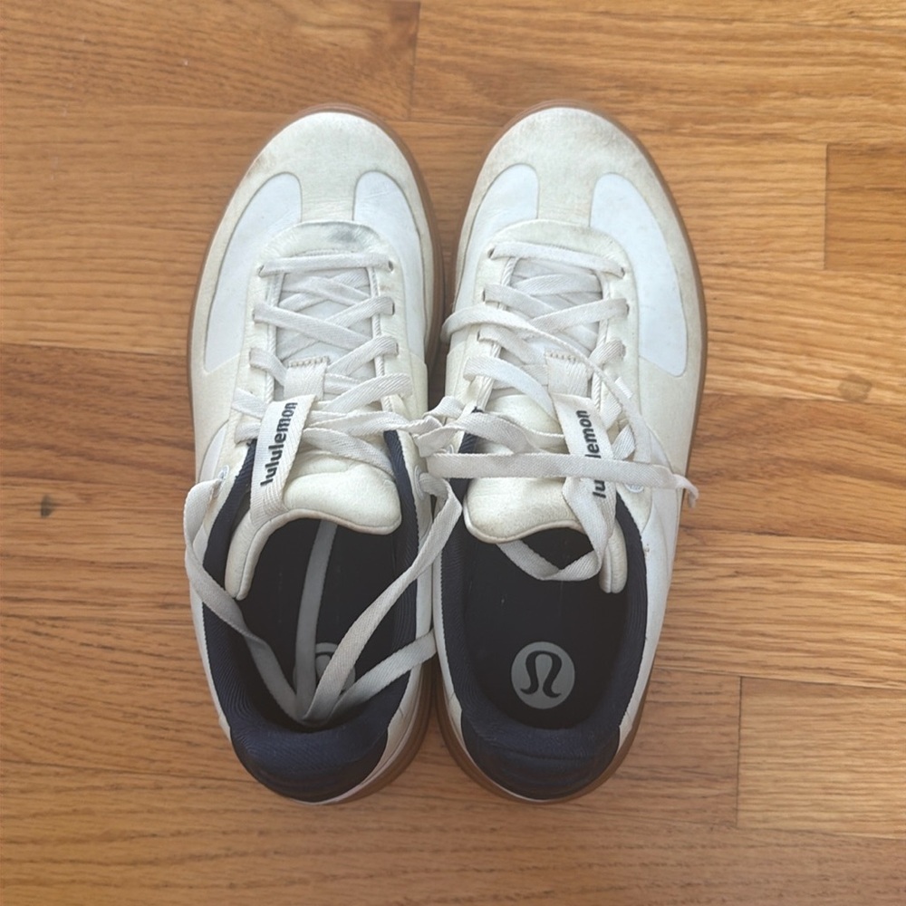 Lululemon cityverse sneakers